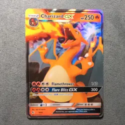 Pokemon English - Hidden Fates - Charizard GX 9/68 - LP - Image 1