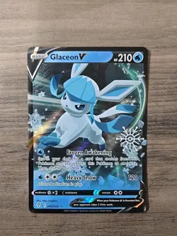 Pokemon TCG Glaceon V 040/203 Ultra Rare Snowflake Stamp 2023 Holiday Promo NM - Image 1