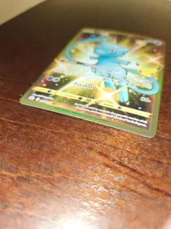 Pokemon TCG Celebrations Mew Gold Full Art Holo Card 25/25 Secret Rare DAMAGED - Image 2
