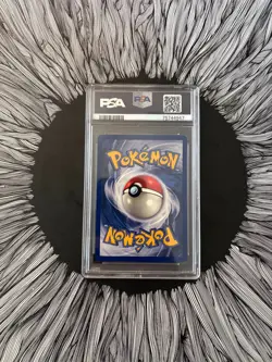 1999 POKEMON BASE SET 1ST EDITION #27 FARFETCH'D PSA 8 - Image 2