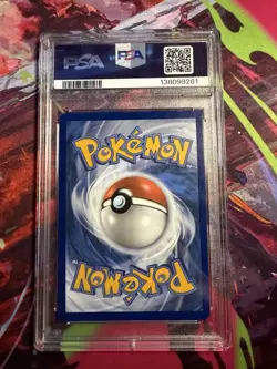 Pokemon TCG Horsea Shrouded Fable Holo Illustration Card 067/064 PSA 9 - Image 3