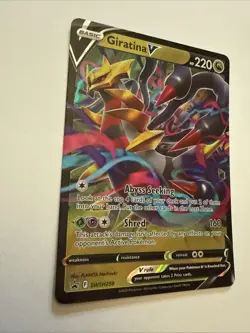 Pokemon TCG Giratina v SWSH259 Black Star Promo NM - Image 3