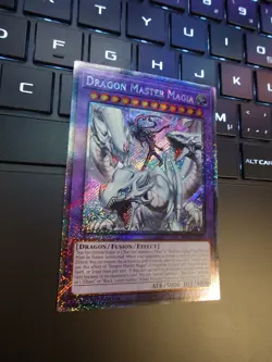 Dragon Master Magia - (RA04 - EN055) - Platinum Secret Rare - 1st Ed - Image 4