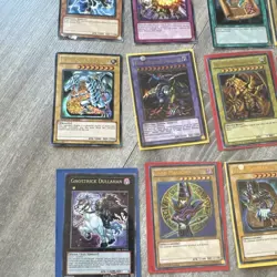 Yu-Gi-Oh! 25 Card Lot Blue-Eyes White Dragon, 1st edition Cards! - Image 2
