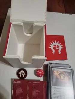 MTG ULTRA PRO GUILDS OF RAVNICA ALCOVE BOX, SLEEVES AND CARDS FREE SHIPPING - Image 2