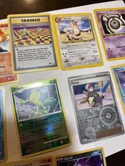 Lot of Pokemon cards with some vintage. .. Rares Holo. 1st edition stamp - Image 5