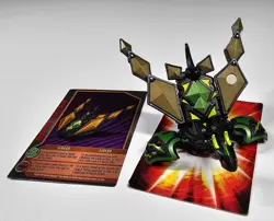 Bakugan Gundalian Invaders Darkus Dharak 600G & Gold Airkor 50G w/ Card - Image 1