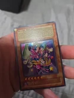 Yugioh Toon Dark Magician Girl Ultra Rare JUMP-EN010 LP - Image 4