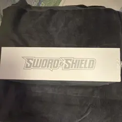 Pokemon TCG Sword & Shield Ultra-Premium Collection Box English 2022 Charizard - Image 2