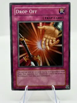 Yu-Gi-Oh! TCG Drop Off Legacy of Darkness Super Rare Unlimited Card LOD-097 - Image 1