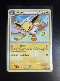 Pokemon TCG Jolteon Undaunted Card 28/90 Regular Uncommon - Image 1