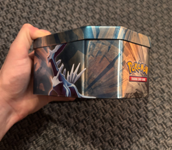 2008 Diamond & Pearl Dialga Tin Full of Bulk Pokemon Cards - Image 3
