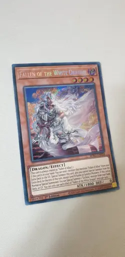 YUGIOH BPRO EN024 Fallen of the White Dragon Secret Rare 1st Edition Drachen - Image 3