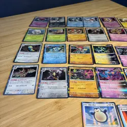Job Lot Pokemon Japanese Holo Cards x30 Mixed Good condition - Image 2