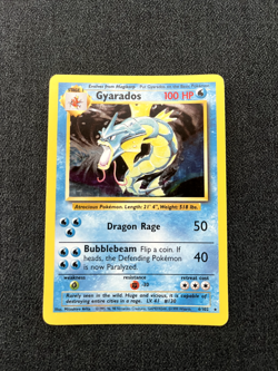 Pokemon TCG Vintage Gyarados 006/102 Base Set Holo LP - Image 1