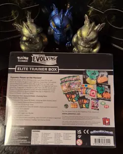 Pokemon TCG: Sword & Shield-Evolving Skies Elite Trainer Box (Jolteon, Flareon, 820650808944 - Image 5