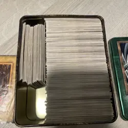 Yu Gi Oh! Trading card Collectible Tin with 200+ cards and duel mat - Image 5