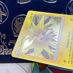 Pokemon 2018 Black Star Promo Zapdos SM145 Sm Holo NM - Image 5