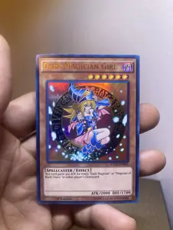Yugioh Dark Magician Girl YGLD-ENB03 Ultra Rare MINT - Image 1