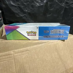 Pokemon TCG: Sword & Shield Battle Styles Elite Trainer Box Sealed NEW Exclusive - Image 2