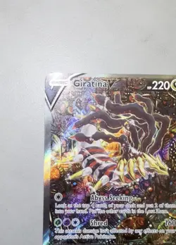 Pokemon TCG Giratina v 186/196 2022 Lost Origin Alt Full Art Mint/Nm Condition - Image 2