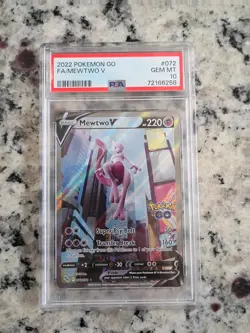 Pokemon TCG Mewtwo v Alt Art Full Art Holo Ultra Rare Card 072/078 PSA 10 - Image 1