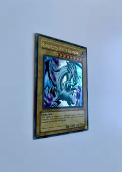Blue Eyes White Dragon LOB-001 1st Asian TCG Yu-Gi-Oh! Card LP - Image 2