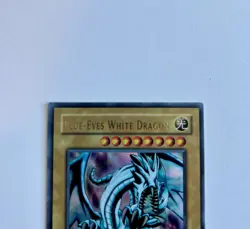 Blue Eyes White Dragon LOB-001 1st Asian TCG Yu-Gi-Oh! Card LP - Image 4