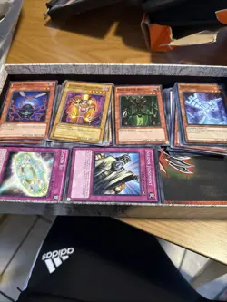 Yu-Gi-Oh! TCG Legendary Collection Plus Lose Cards Near Mint - Image 5