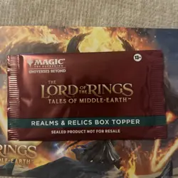 MTG Lord of the Rings: Tales of Middle-earth - Realms & Relics Box Topper Pack - Image 2