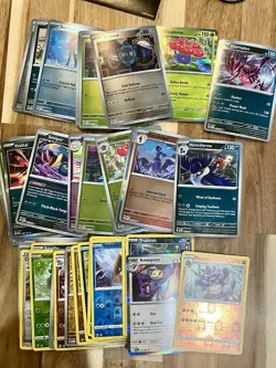 Pokemon Bulk Lot 300 Cards, Empty Tin, 100 Holo/Reverese Holo, 200 Non Holo TCG - Image 4