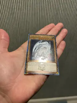 QCR Blue-Eyes White Dragon Quarter Century Secret Rare Yugioh NM TCG MP24-EN001 - Image 2