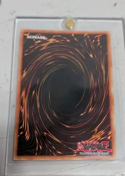Blue-Eyes White Dragon GFP2-EN175 Ghost Rare Yu-Gi-Oh Read - Image 3