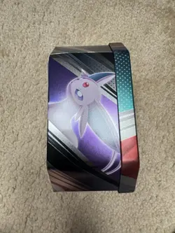 Pokemon TCG: V Heroes Tin Umbreon 2022 (EMPTY NO PACKS) - Image 2