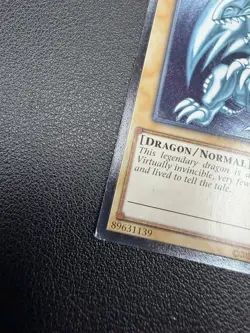 Blue-Eyes White Dragon OP28-EN001 OTS Tournament Pack 28 LP - Image 5