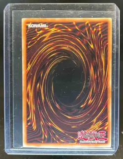 2017 Yu-Gi-Oh! Gold Edition English Limited Blue-Eyes White Dragon #MVP1-ENGV4 - Image 2