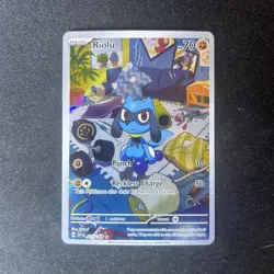 Riolu 215/198 Holo Illustration Rare Scarlet & Violet Base Set Pokemon Card - Image 1