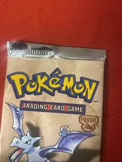 Pokemon Fossile Booster Pack 11 Additional Cards in Sealed Pack Unweighed Sealed - Image 2