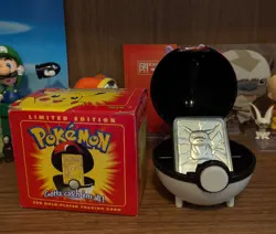 Pikachu 23k Gold Plated Pokemon Card Vintage 1999 Burger King Red Box - Image 1