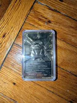 Pikachu 23k Gold Plated Pokemon Card Vintage 1999 Burger King Red Box - Image 2