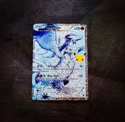 Pokemon TCG Reshiram 113/114 Celebrations Classic Collection Holo Full Art NM - Image 1