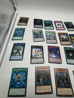 Yugioh! - Lot of cards- Legendary Hero Deck' - Lots of First Edition & Holos! - Image 3