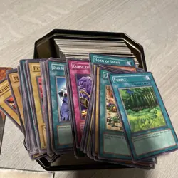 Vintage Bulk Yugioh Card Lot 1996 Commons 200 + Cards And Tin Included - Image 4