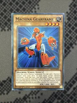 Yu-Gi-Oh! - Machina Gearframe (SR10-EN005) - Structure Deck Mechanized Madness - Image 1