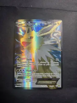 2017 Pokemon Jolteon EX 28a/83 - Image 1