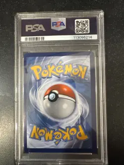 Pokemon TCG Evolving Skies Umbreon VMAX Ultra Rare Card #095/203 PSA 8 - Image 2