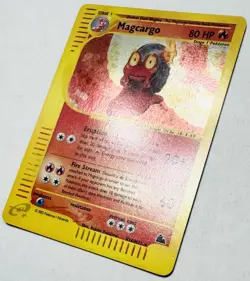 2003 Pokemon Skyridge H16/H32 Magcargo Holo Rare Mint !! - Image 3