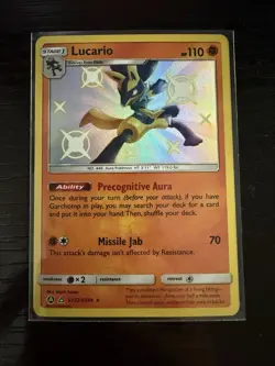 Lucario SV22/SV94 Hidden Fates: Shiny Vault Holo NEAR MINT - Image 1