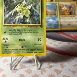 Pokemon TCG Scyther Jungle Non Holo Rare Card 26/64 - Image 5