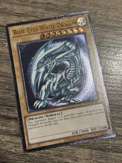 Yugioh Blue-Eyes White Dragon OP28-EN001 Ultimate Rare Unlimited - Image 1